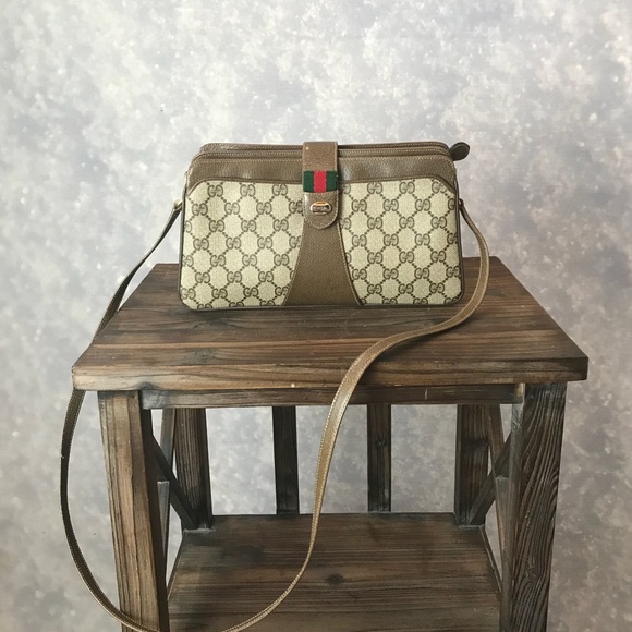 Gucci Handbags - Vintage Gucci Crossbody Bag Accessories Collection